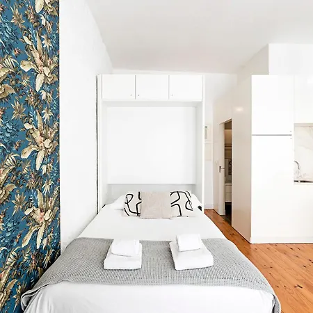 Lovelystay - Cativo Studio Downtown By Metro Station * Porto