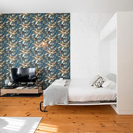 Lovelystay - Cativo Studio Downtown By Metro Station Apartment *