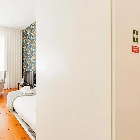 Lovelystay - Cativo Studio Downtown By Metro Station Porto