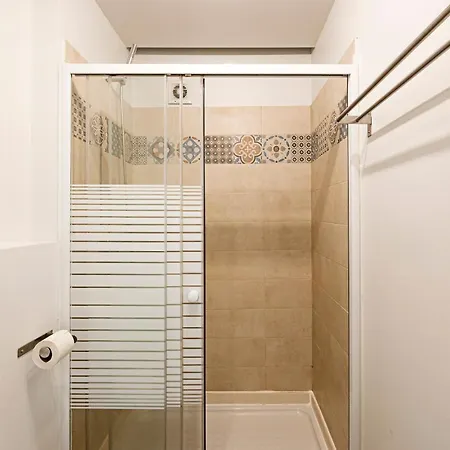 Lovelystay - Cativo Studio Downtown By Metro Station * Porto
